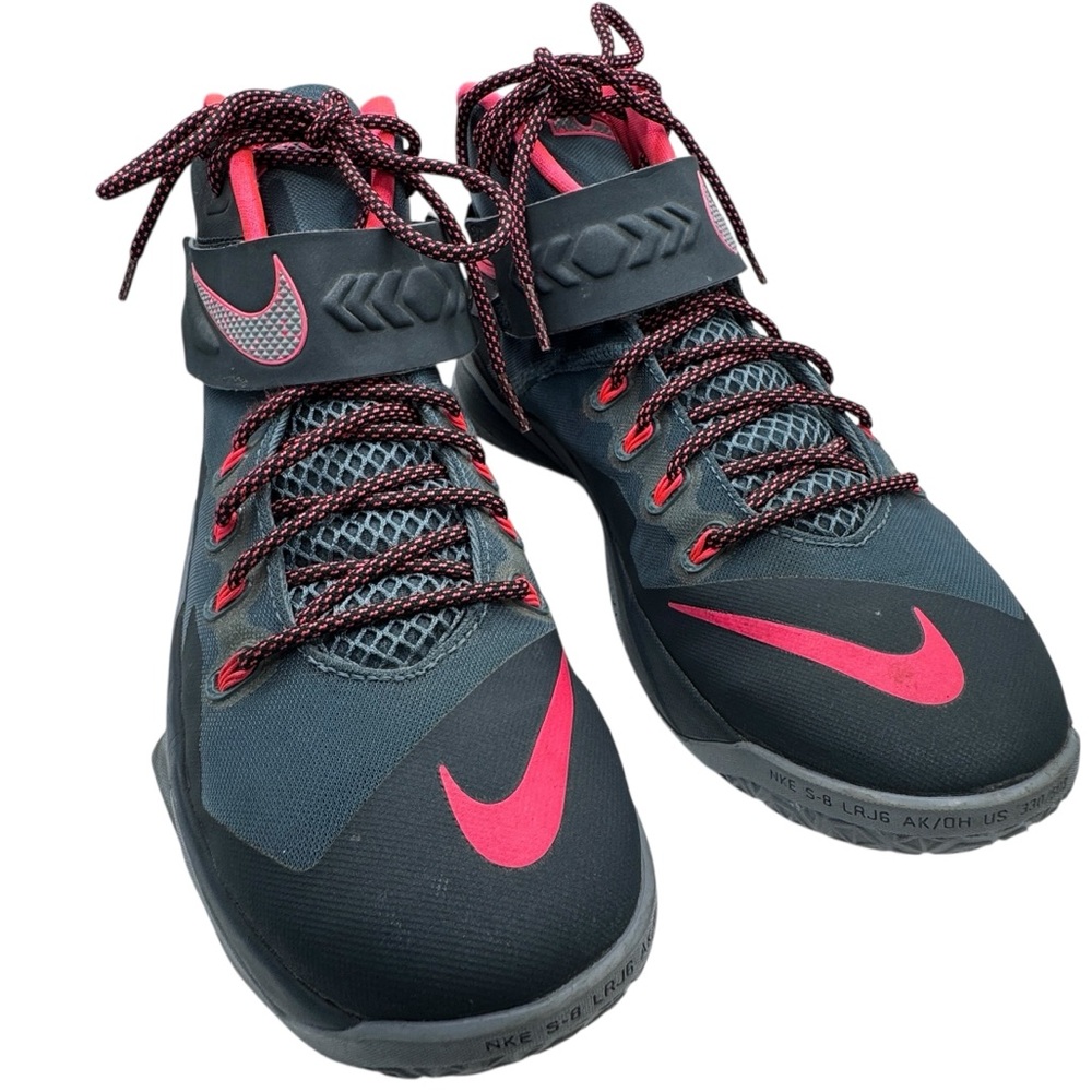 Nike LeBron James Zoom Soldier 8 Black and Red High-Top Sneakers - Size 11